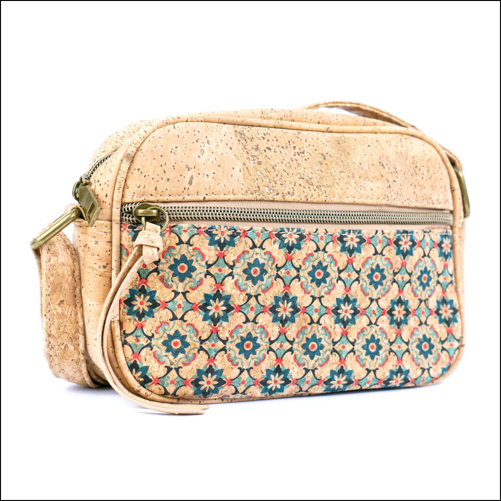 DeCarbonize Damen Crossbody Handtasche aus Kork Clutch mit Riemen Vegan Leder Nachhaltig