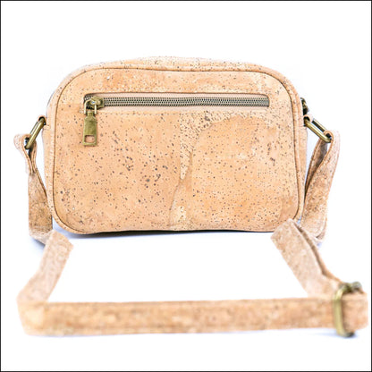 DeCarbonize Damen Crossbody Handtasche aus Kork Clutch mit Riemen Vegan Leder Nachhaltig